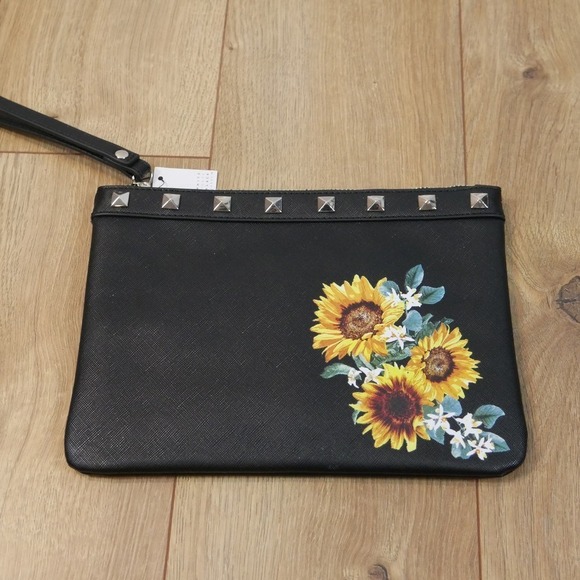 White House Black Market Black Sunflower Floral Studded Wristlet Clutch Bag NWT - Picture 3 of 7